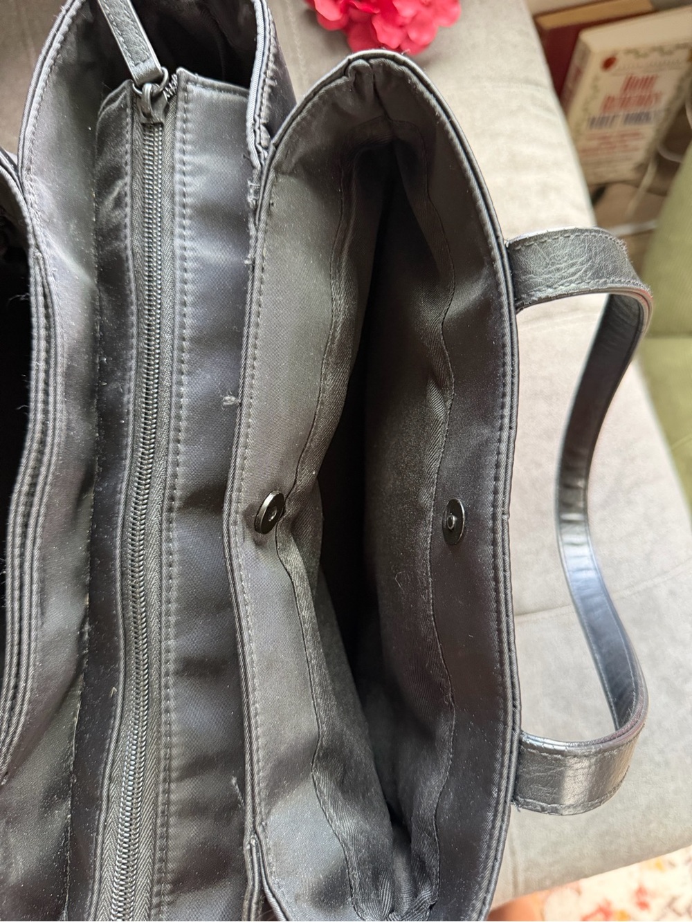 BEIS Commuter Tote Bag in Black - Picture 7 of 13